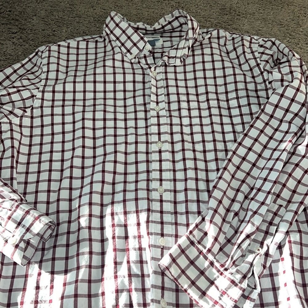 Mens old navy button down shirt